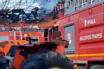 Meriç Nehri'nin Taştığı Köyde Mahsur Kalan 2 Kişi Kurtarıldı