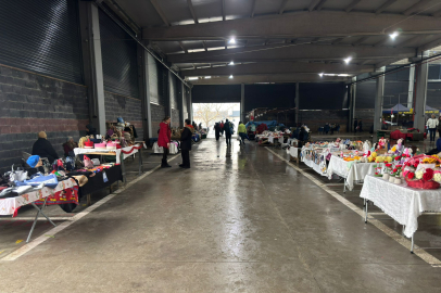 Edirne’de Emek Pazarı Yağmura Teslim Oldu