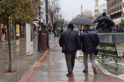 Edirne'de Yağmur Tüm Gün Etkili Olacak