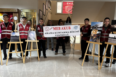 Tekirdağ'da "Asrın Felaketi"nde Arama Kurtarma Görevindeki Öğretmenlerin Çektiği Fotoğraflar Sergilendi