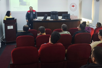 Tekirdağ’da Buzağı Kayıplarının Azaltılması İçin Yetiştiricilere Eğitim Verildi