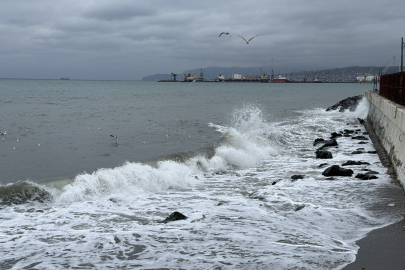 Tekirdağ'da Poyraz Deniz Ulaşımını Olumsuz Etkiliyor