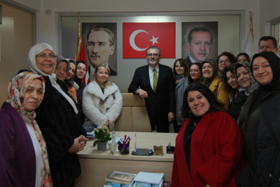 AK Parti MKYK Üyesi Ünal, Edirne'de Partililerle Bir Araya Geldi
