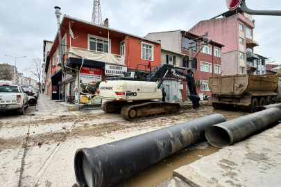 Edirne’de Dev Su Hamlesi: O Cadde Trafiğe Kapatılıyor!