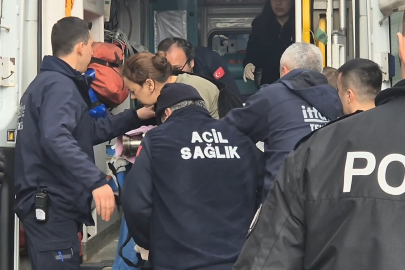 Elini Kıyma Makinesine Kaptırdı, Makineyle Hastaneye Kaldırıldı