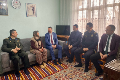 Kaymakam Özderin’den Şehit Annesi Ümmügül Koç’a Ziyaret
