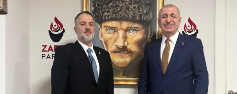 Özel'e Zafer Partisi'nden Görev