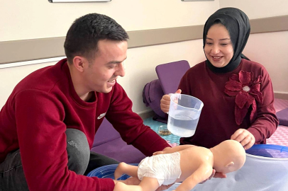 Gelibolu'da Baba Adaylarına Yönelik Ebeveynlik Kursu Düzenlendi