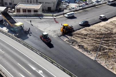 Çerkezköy'de Sıcak Asfalt Çalışmaları Sürüyor