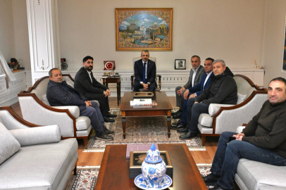 Dernek Başkanı Ertek ve Heyetinden Vali Sezer’e Ziyaret