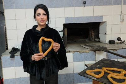 Edirne’de Sevgililer Günü’ne Özel Kalpli Simit