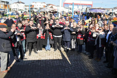 Marmaraereğlisi’nde Sevgililer Günü’nde Pazar Ziyareti