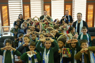 Atatürk İlkokulu Öğrencileri Belediyeyi Ziyaret Etti