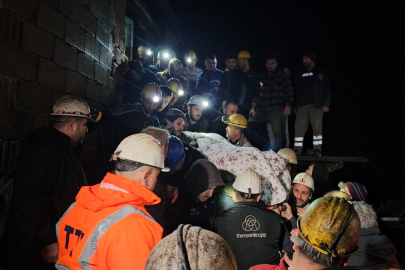 Çizmeleriyle Morga Kaldırılan Madencinin Cenazesi Yürek Burktu