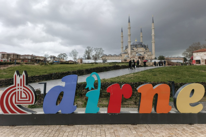 Edirne'de Önce Güneşli Hava Sonra Yağmur Yağışı