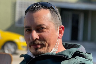 Genç Taksici Kalbine Yenik Düştü