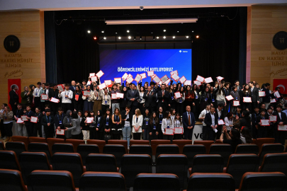 Genç Bilim İnsanları Projelerini Yarıştırdı