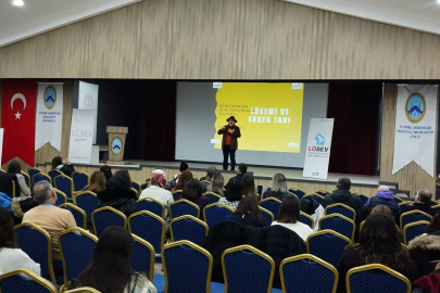 Öğretmenlere, Lösemide Erken Teşhisin Önemi Anlatıldı