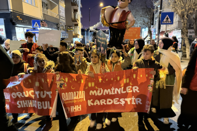 Tekirdağ'da Ramazan Ayı Fener Alayıyla Karşılandı
