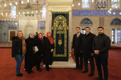 Selimiye Camii'nin Minber Örtüsü Yenilendi