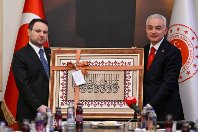 Vali Uğur Turan’dan Adalet Bakanı Akın Gürlek’e Hayırlı Olsun Ziyareti