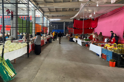 Emek Pazarında Ramazan Sessizliği