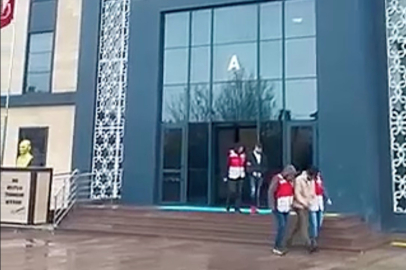 Çanakkale'de Huzur Uygulamaları: 17 Kaçak Göçmen Yakalandı, 4 Organizatör Tutuklandı