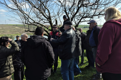 Lüleburgaz’da Üreticilere Budama Eğitimi Verildi