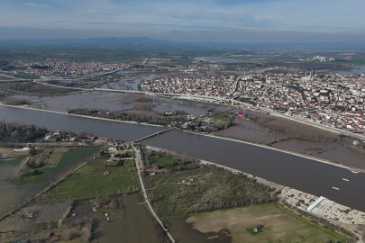 Edirne'de Sular Altında Kalan Yerleşim Alanları ve Çiftlikler Havadan Görüntülendi