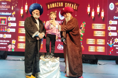 Ramazan Sokağında Sahne Çocukların