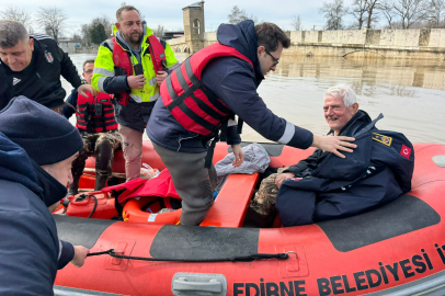 Taşkınzede Sedefçi’nin İmdadına Belediye Yetişti
