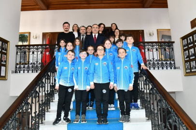 Vali Soytürk, Tekdans Spor Kulübü’nü Kabul Etti