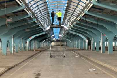 Eski Tabela Söküldü, Tadilat Hız Kazandı