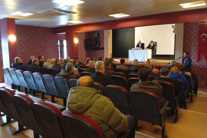 Kaymakam Özderin Aylık Değerlendirme Toplantısı Gerçekleştirdi