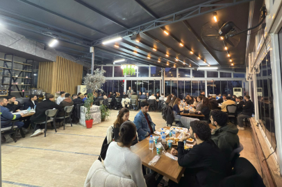 Ülkü Ocakları'ndan İftar Programı