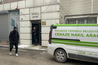 7'nci Kattan Atlayan Adamın Evinden Eşinin Cesedi Çıktı