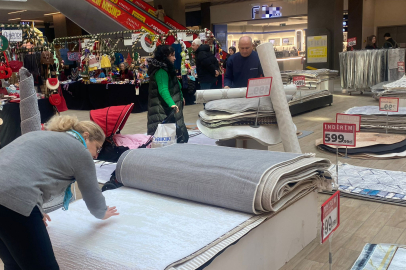 Edirne’de Halı Festivaline İlgi Sürüyor