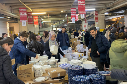 ‎AVM Otoparkında İndirim Fırtınası: Son Saatler