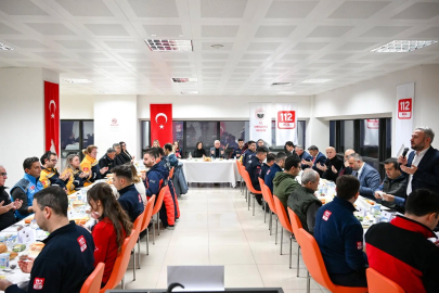 Vali Uğur Turan 112 Acil Çağrı Merkezi Personeliyle İftarda Buluştu