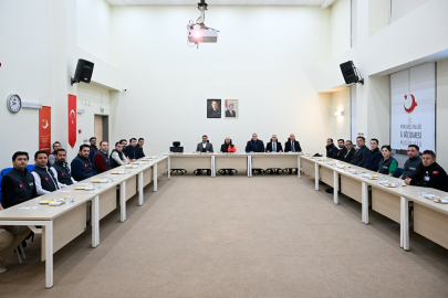 Vali Uğur Turan, Pehlivanköy Geri Gönderme Merkezini Ziyaret Etti