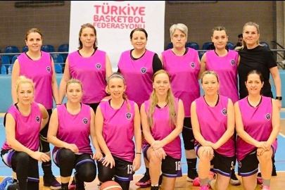 Edirneli Veteran Kadınlar Dünya Kadınlar Günü’nde Sahada