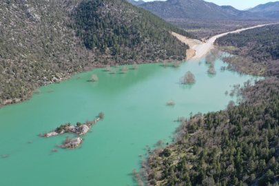 Antalya-Konya Karayolunda Son Durum Dron İle Görüntülendi: 4 Kilometrelik Kısım Sular Altında