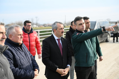 Vali Sezer, Su Taşkını Bölgesinde İncelemelerde Bulundu