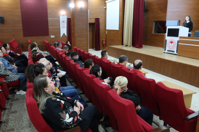 Edirne’de Kanser Tarama ve Bilgilendirme Toplantısı Düzenlendi