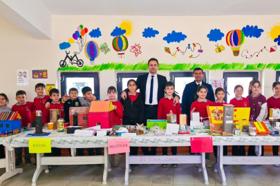 Gelibolu'da Öğrencilerden Geri Dönüşüm Sergisi