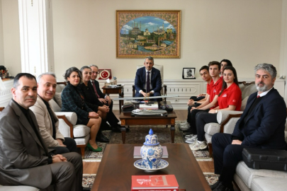 İstikbal Teknoloji Takımı’ndan Vali Sezer’e Ziyaret