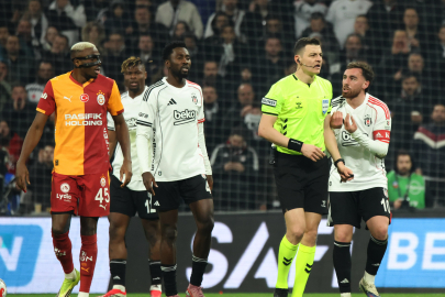 Galatasaray, Beşiktaş İle Oynadığı Son 5 Derbide 4 Kırmızı Kart Gördü
