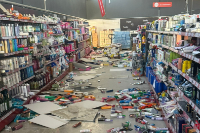 Buldan’da 5.1'lik Depremin Ardından Bazı İşletmelerde Hasar Meydana Geldi