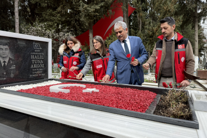 Tekirdağ’da Şehit Mezarlarına Karanfil Bırakıldı