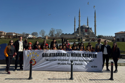 Minik Galatasaraylılar İstanbul Yolunda